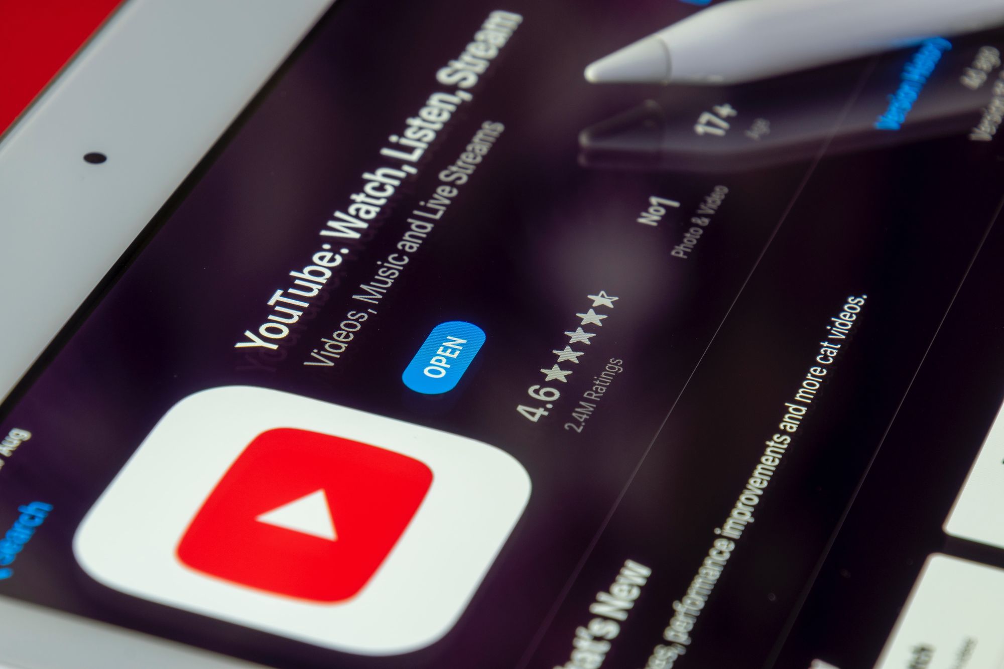 Here's how YouTube's algorithm and privacy policy affect marketers