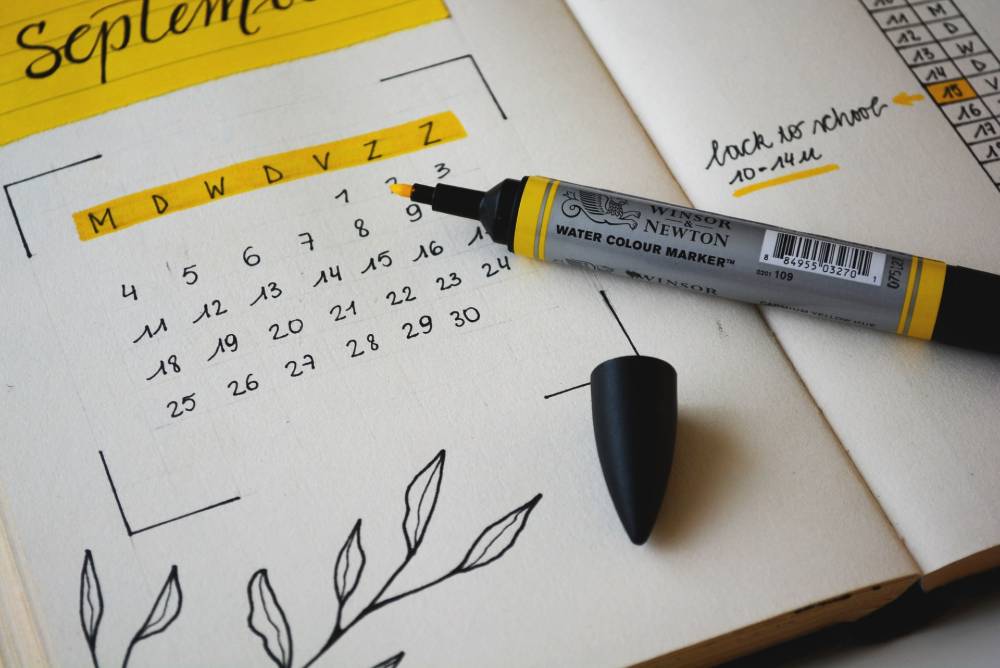For beginners: how to build a blog content calendar (FREE TEMPLATE)